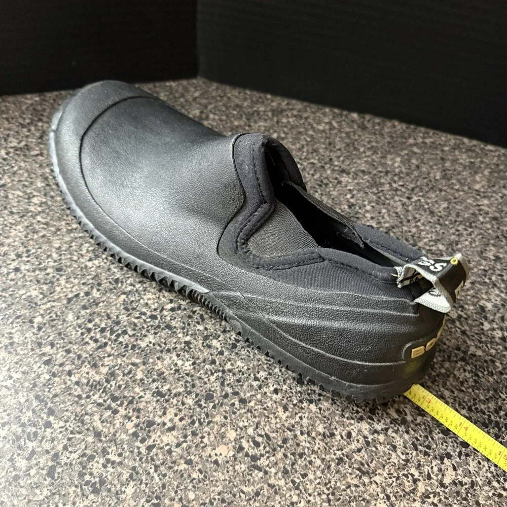 BOGS Shoes Mens 12 Black Waterproof Slip‎ On Urban Walker